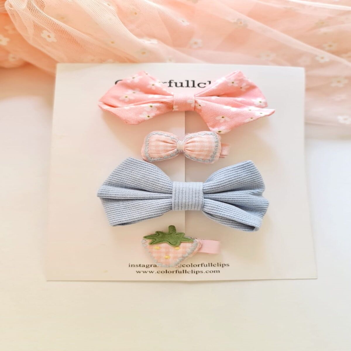 Çiçek Desenli Fiyonk -Çilek Klips Toka Set