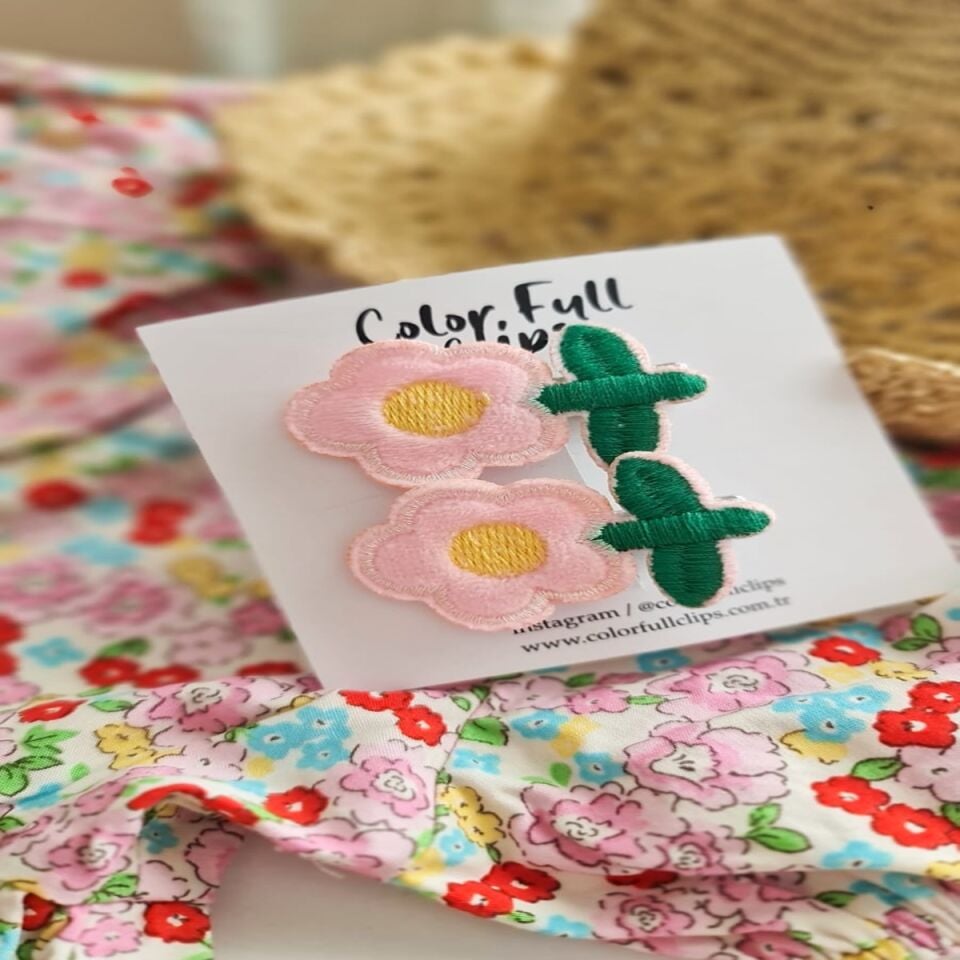Ciftli Papatya Nakisli Klipsli Toka – Kiz Bebek ve Cocuk icin