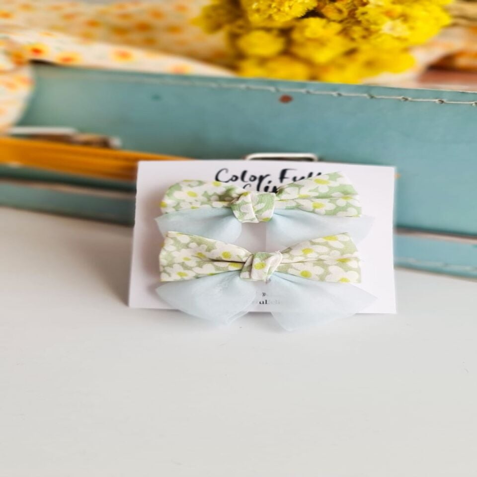 Cocuklar icin Papatya Desenli Tul Fiyonklu Klips Toka – 5 cm Cift Yesil