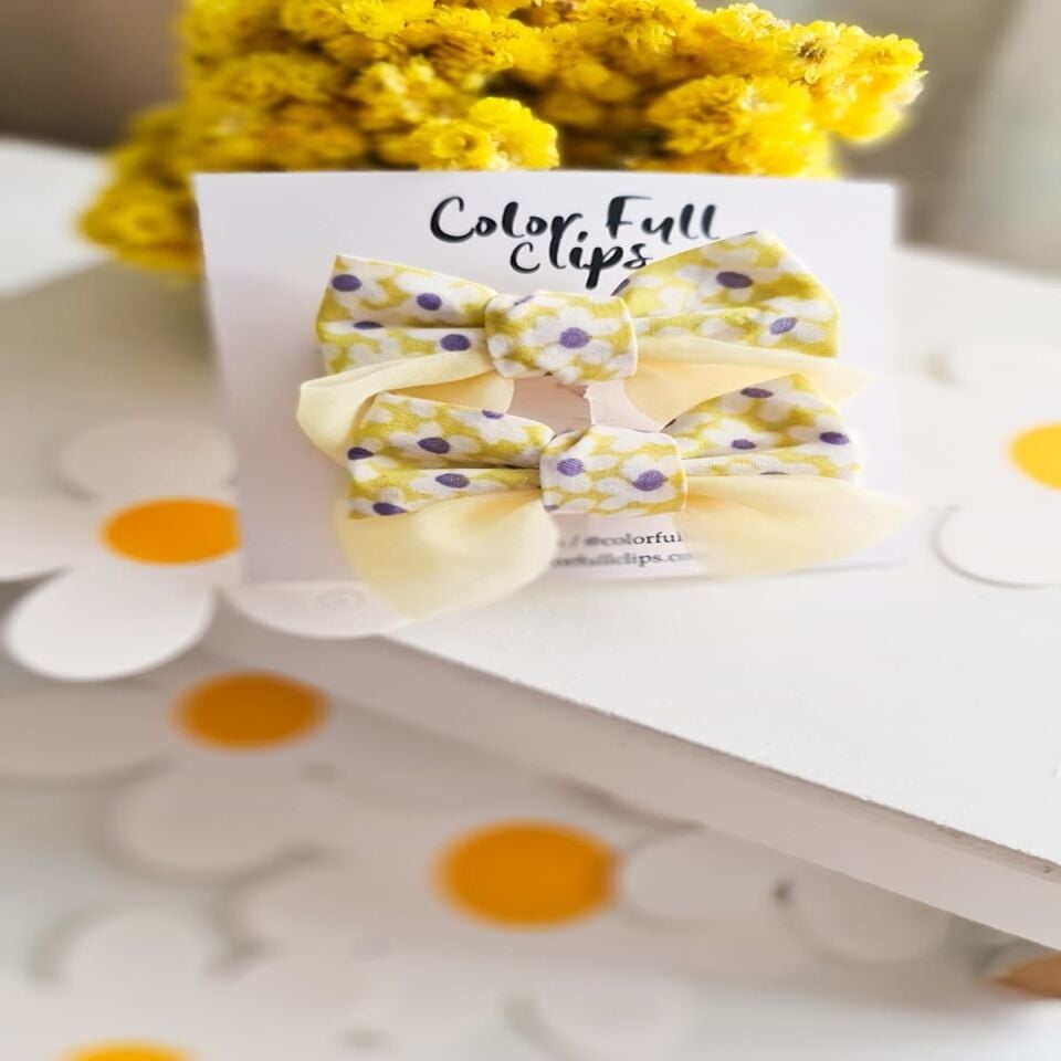 Cocuklar icin Papatya Desenli Tul Fiyonklu Klips Toka – 5 cm Cift Sari